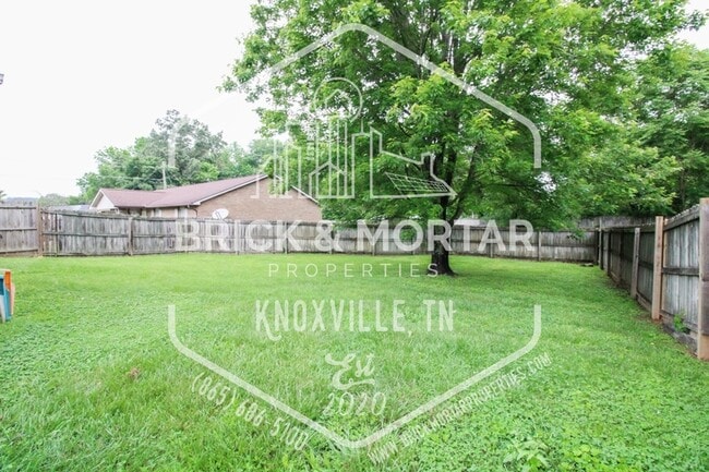 Building Photo - 1006 Davinci Ln