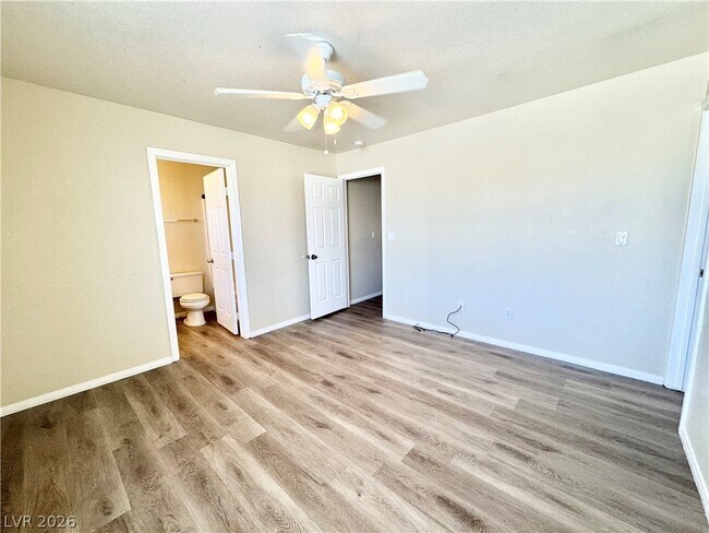Building Photo - 1020 Pahrump Valley Blvd