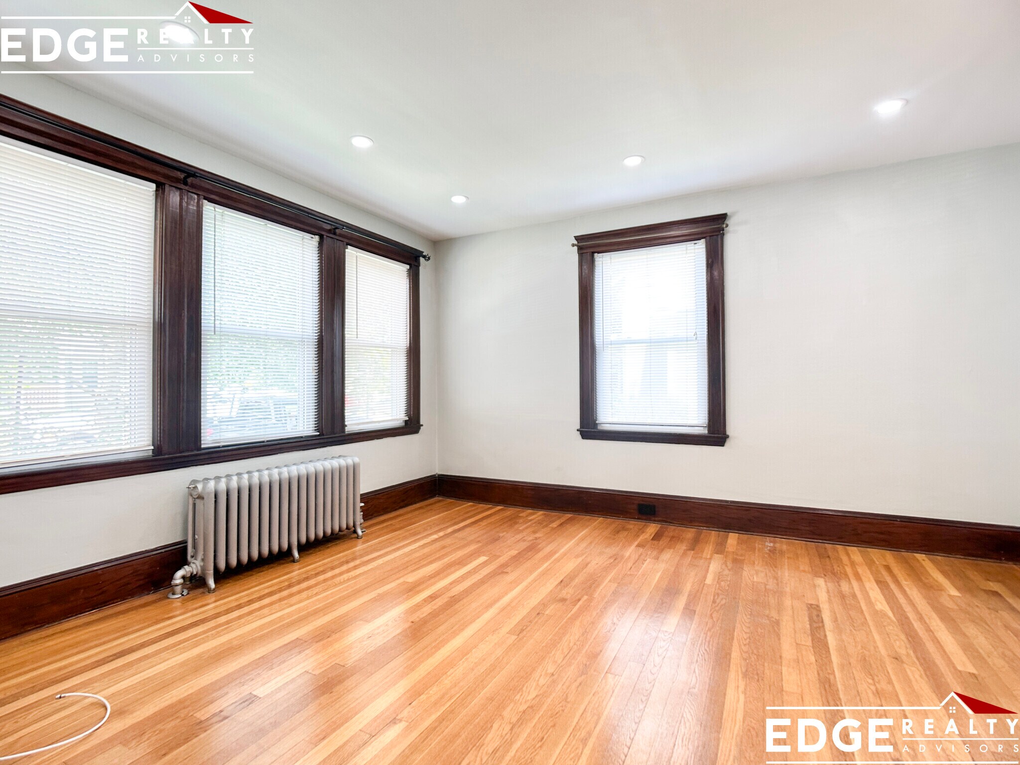 Building Photo - 40 Beacon Park