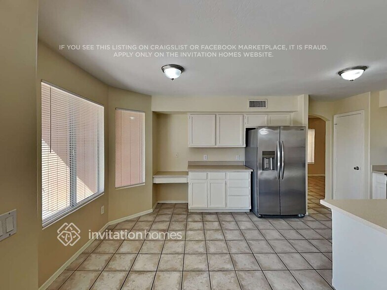 Building Photo - 18530 N 85th Ave