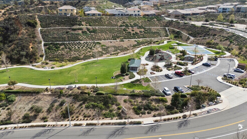 Nearby Parks - 2320 Del Mar Way