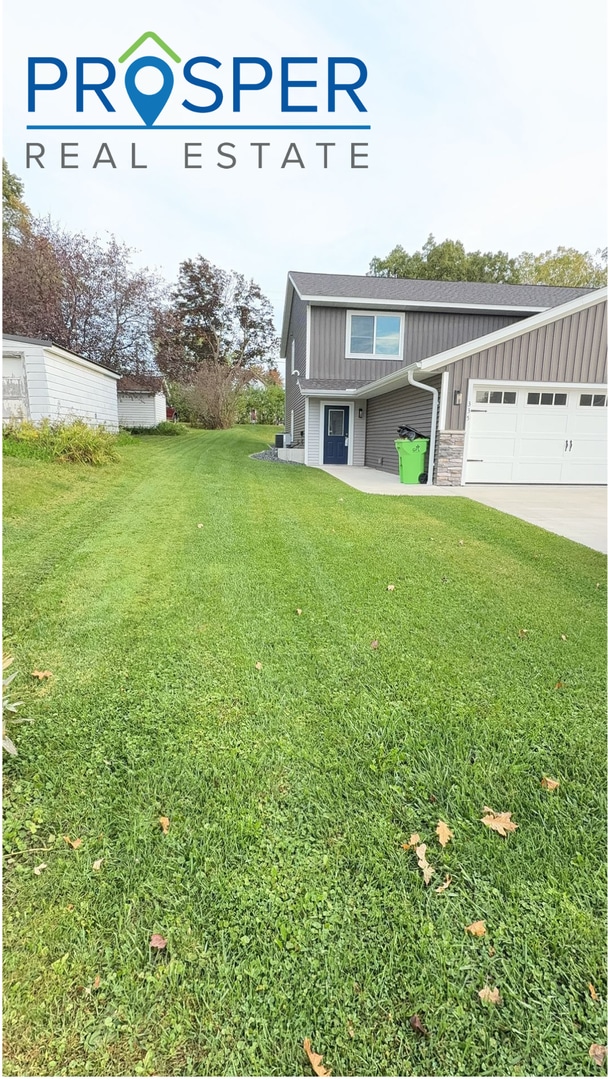 Building Photo - TH335X