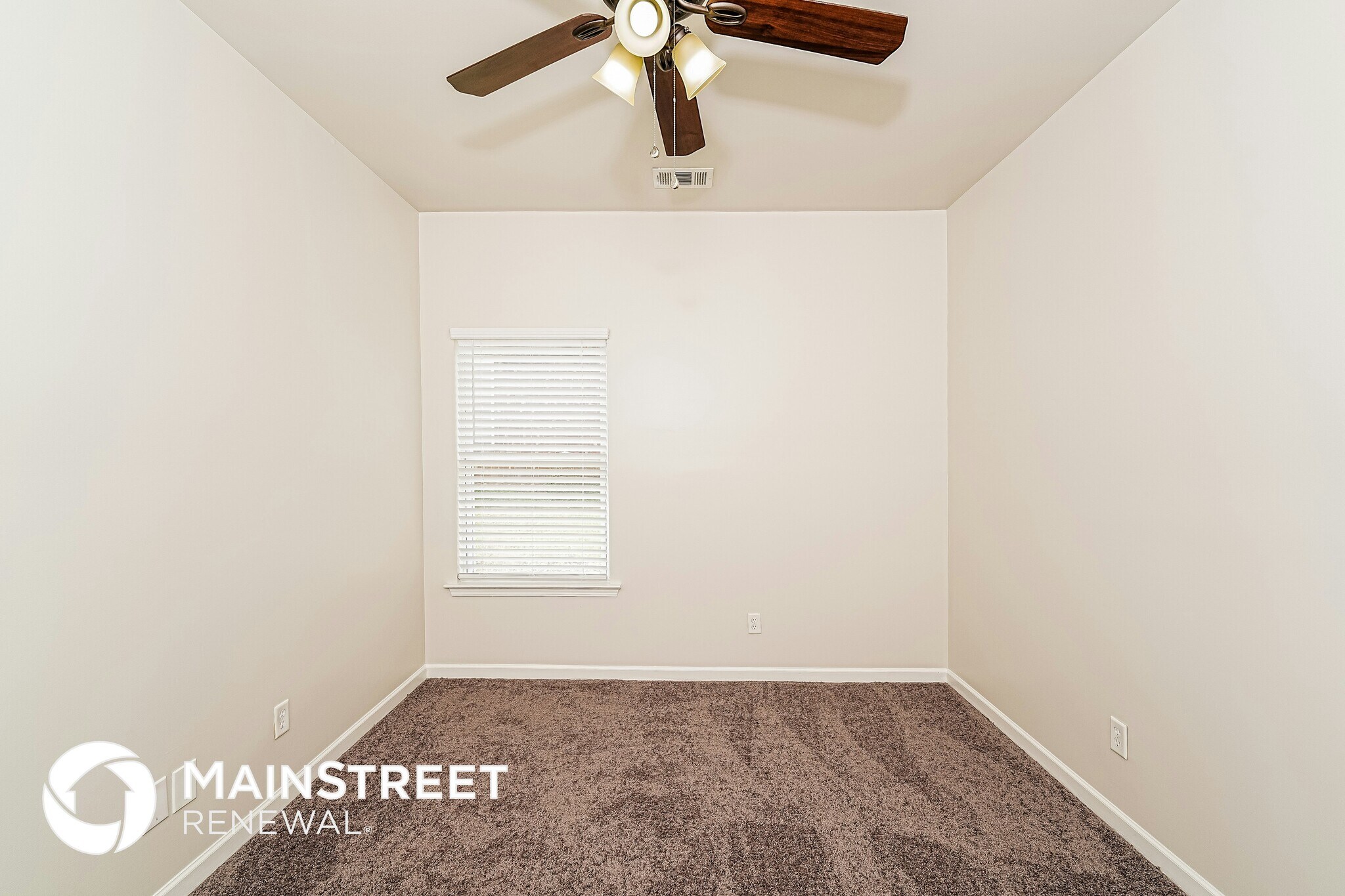 Building Photo - 6525 Southern Trace Dr