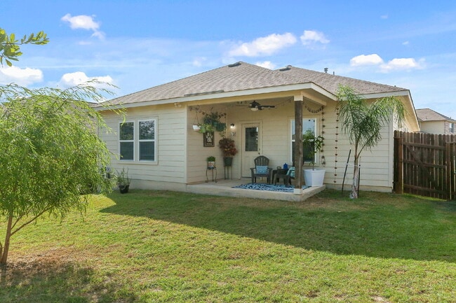 Building Photo - 158 Javelina Hl