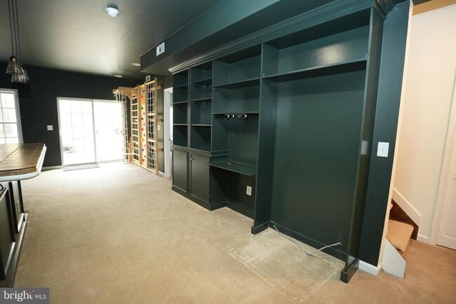 Building Photo - 23293 Misty Pond Ln