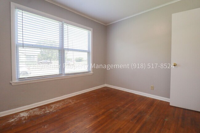 Building Photo - 9344 E 3rd Pl