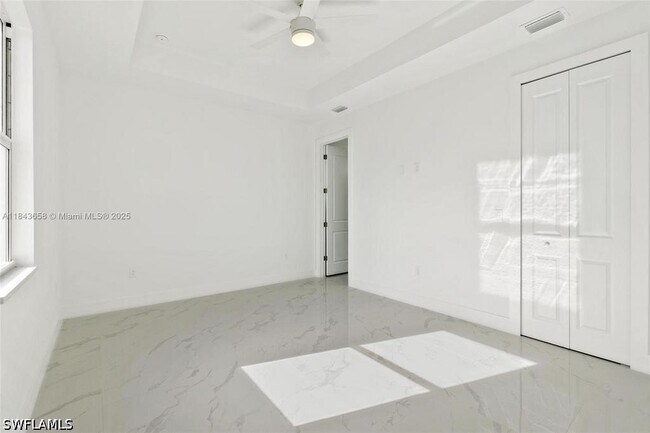 Building Photo - 2516 Park Rd