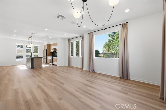 Building Photo - 11716 Rose Dr