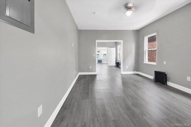 Building Photo - 310 W 238th St