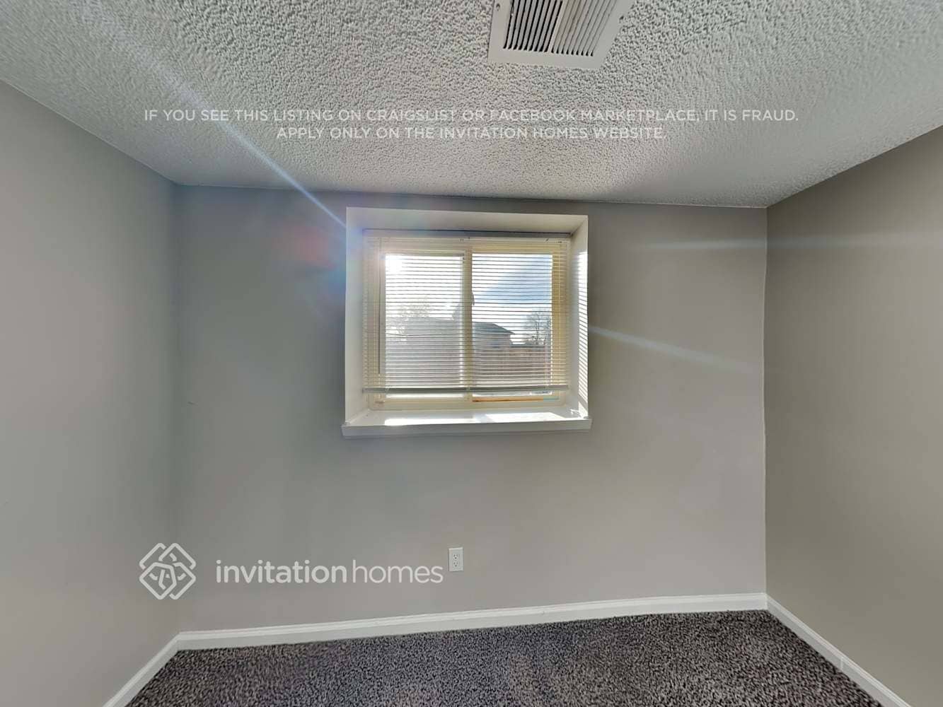 Building Photo - 4397 S Ceylon St