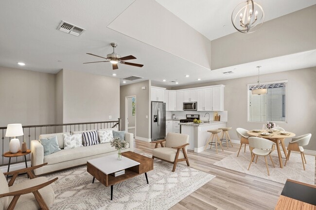 Building Photo - Bella Victoria