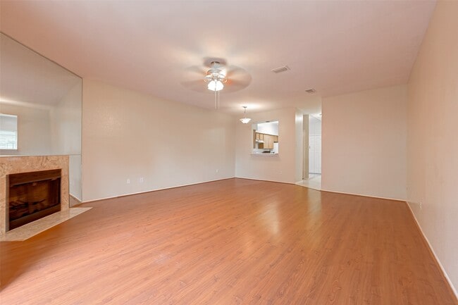 Building Photo - 7597 Cambridge St