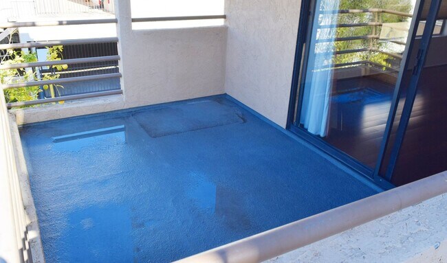 Building Photo - Modern 2 Bed 2.5Bath Townhome with Garage, Balconies & In-Unit Laundry in Linda Vista