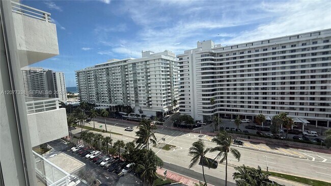Building Photo - 5600 Collins Ave