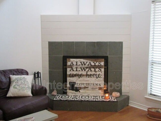 Building Photo - 8441 E Cypress Point Ct