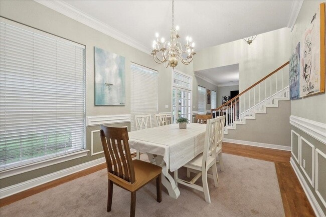 Building Photo - 4 Twin Cir Dr