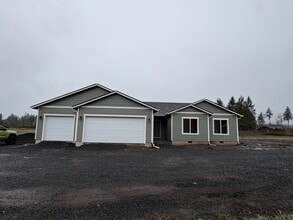 Building Photo - 130 Doggone Ln