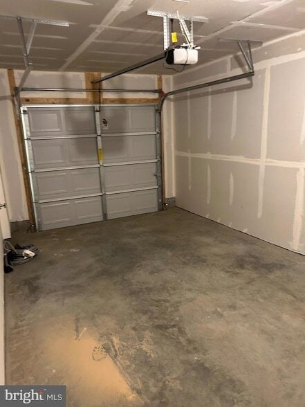 Building Photo - 113 Kincade Court