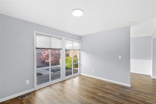 Building Photo - 606 Rue Montand Dr