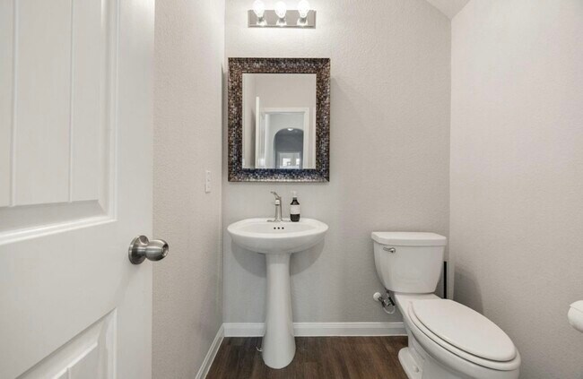 Building Photo - 17147 Devon Dogwood Trail