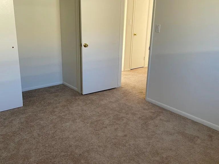 Building Photo - 9546 Mason St