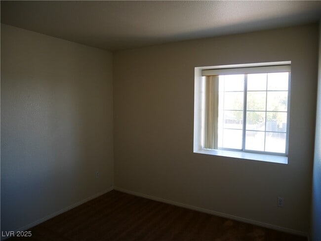 Building Photo - 2313 Avery Dr