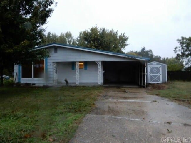 Building Photo - 1205 Ray St