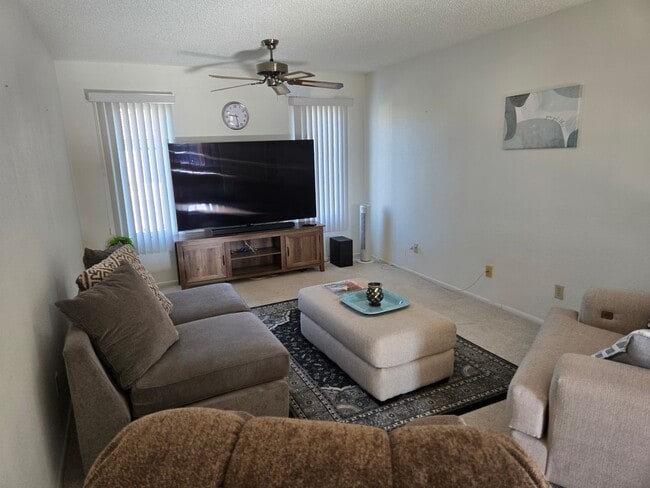 Building Photo - 1612 Leisure World