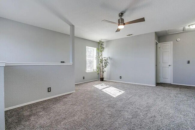 Building Photo - 1200 Kenneys Way