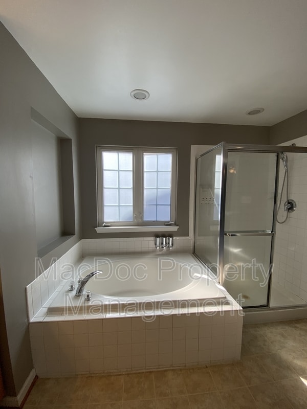 Building Photo - 5619 Joshua Tree Cir