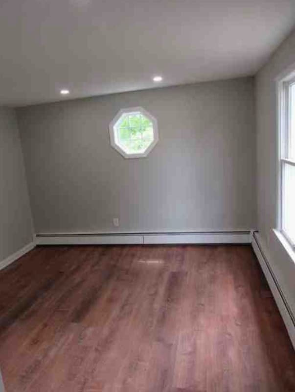 Building Photo - 24 Steinhardt Ave