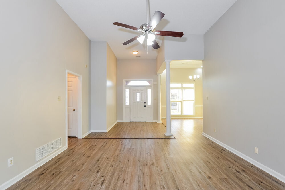 Building Photo - 6544 Misslow Cove