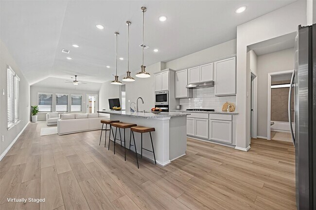 Building Photo - 1011 Shl Crk Trl