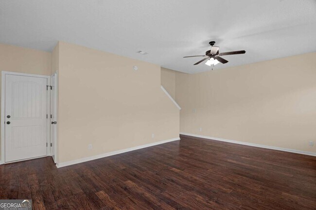 Building Photo - 469 Archie Way