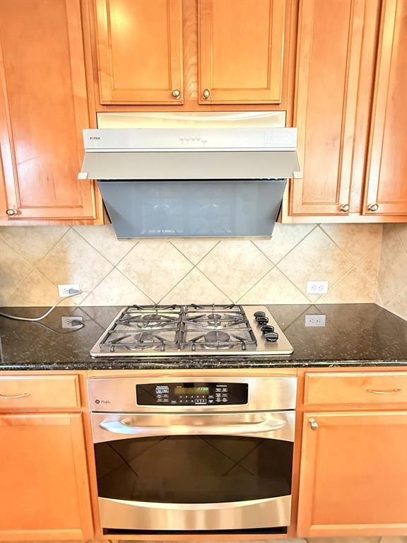 Building Photo - 2214 Jurgensen Ln