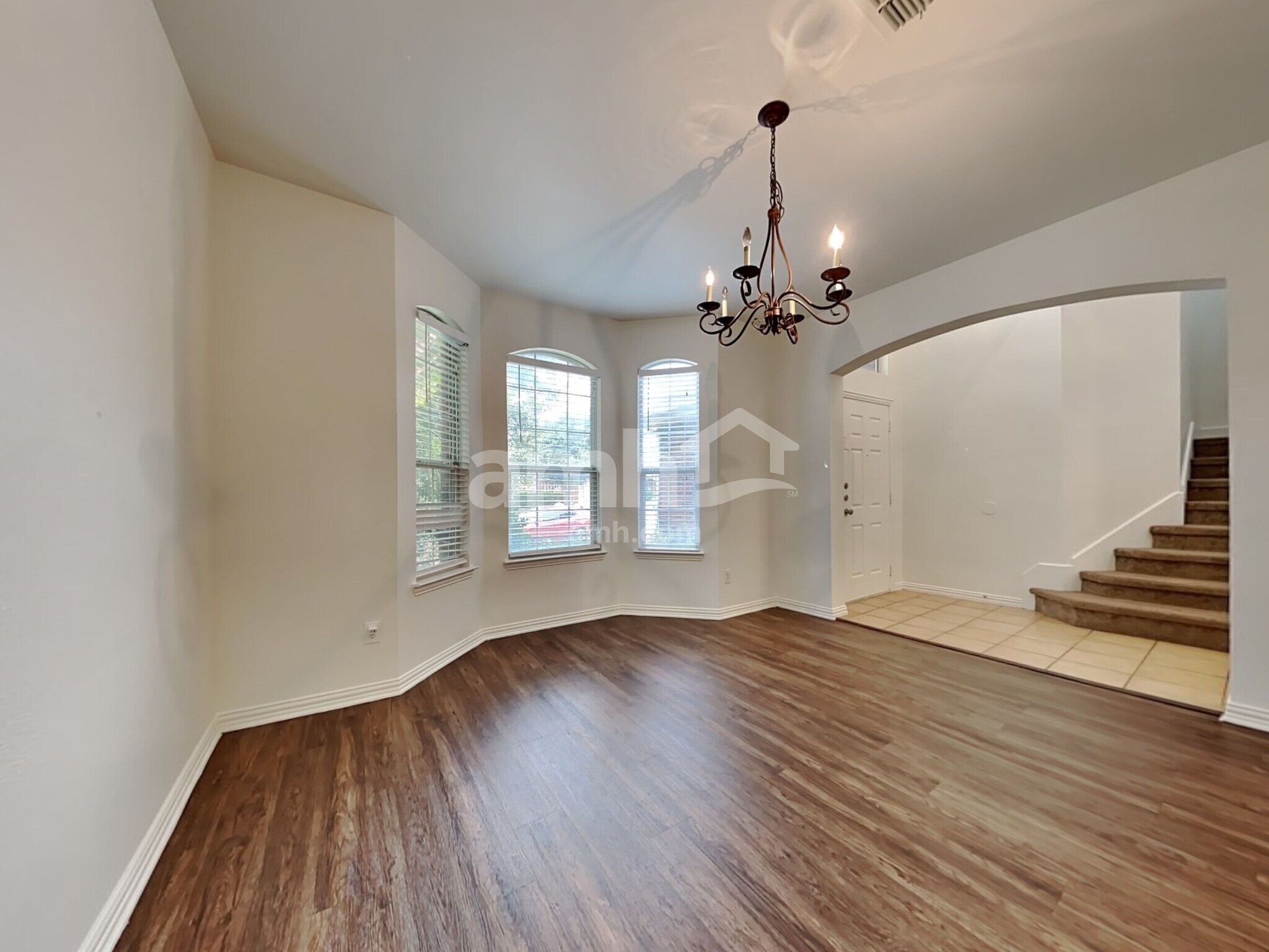 Building Photo - 8752 Lariat Cir
