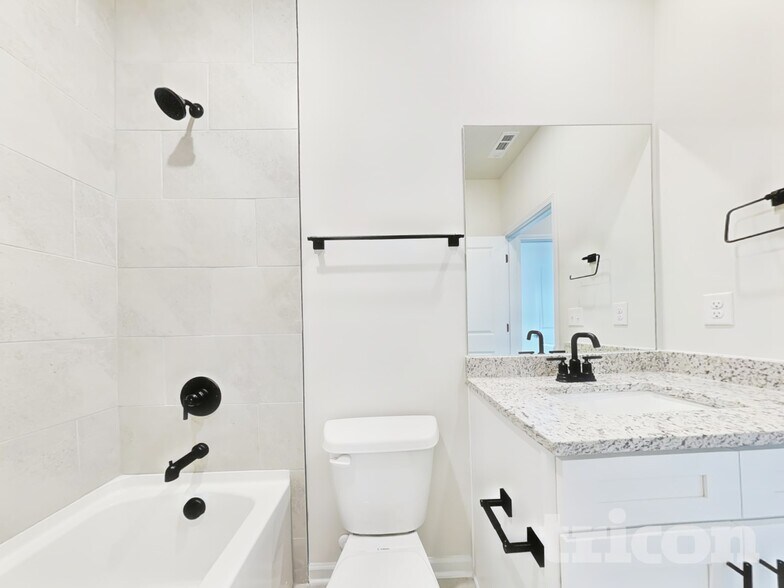 Building Photo - 3433 Arabian Farm Ln