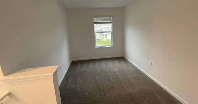 Building Photo - 1021 Waterfall Blvd