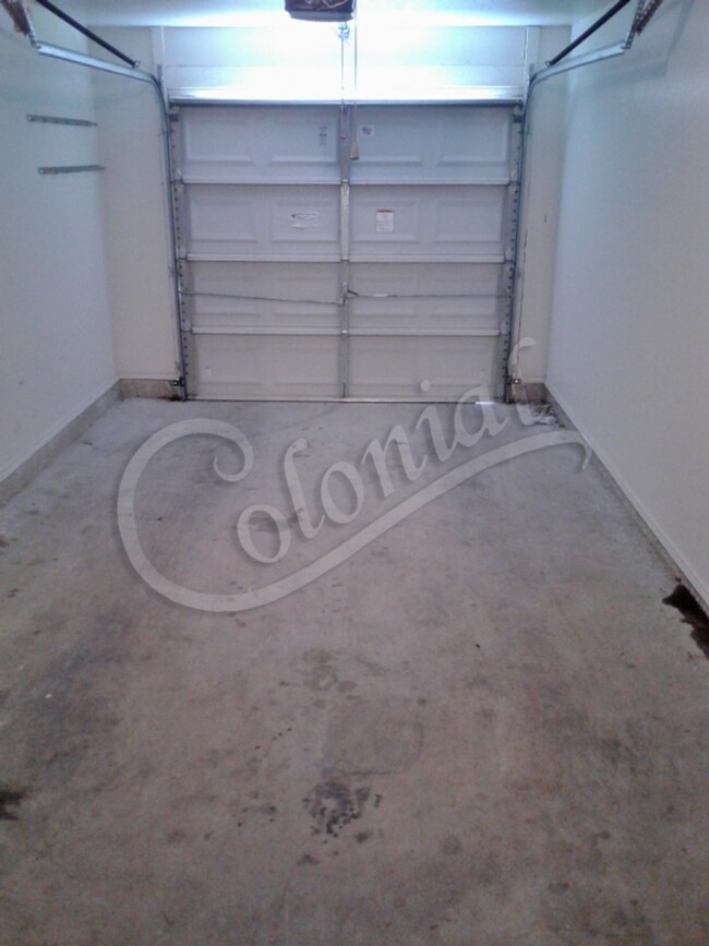 Building Photo - 4604 Bowles Dr