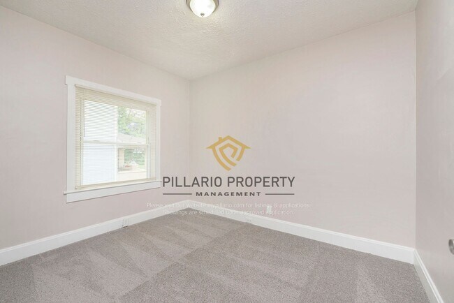 Building Photo - 3-Bedroom Home Near Tuxedo Park, Available NOW!