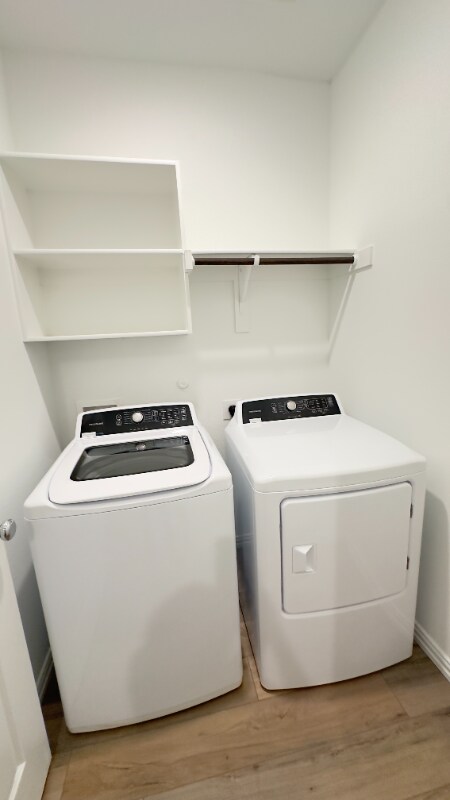 Building Photo - 2108 Angus Dr