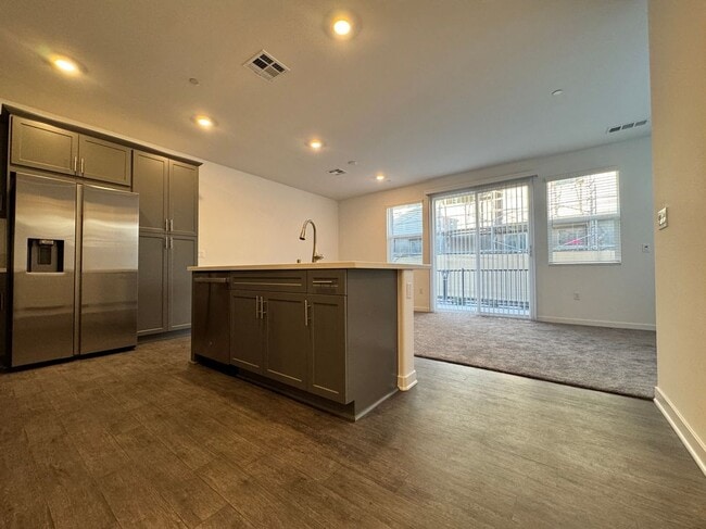 Building Photo - 4229 S Angel Paseo