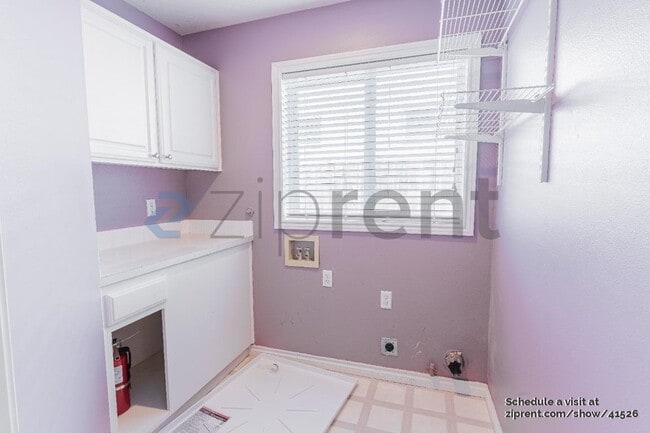Building Photo - 16124 Baccarat Way