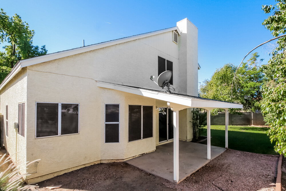 Building Photo - 441 S Maple
