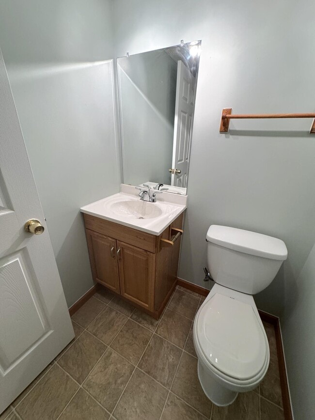 Building Photo - 1720 Messner Dr