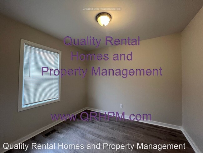 Building Photo - 3 br, 1 bath House - 3482 Laurel Ave