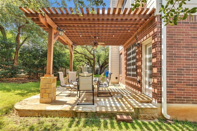 Building Photo - 308 Chesapeake Bay Ln S