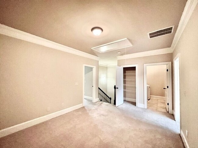 Building Photo - 1040 Jardin Ct