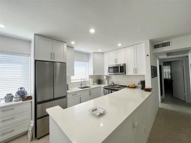 Building Photo - 531 Durham Cir