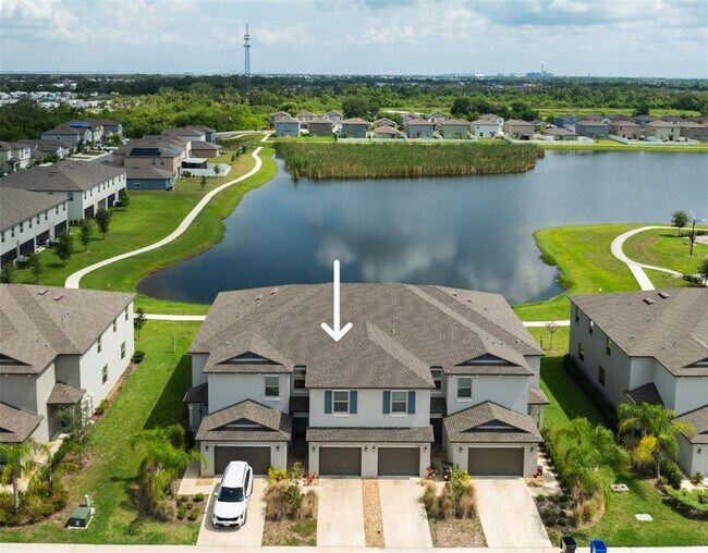 Primary Photo - 736 Royal Empress Dr